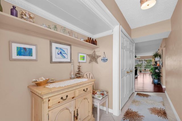 6363 GULF WINDS DRIVE 233, St Petersburg, FL 33706