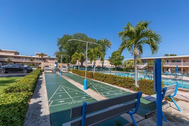 6363 GULF WINDS DRIVE 233, St Petersburg, FL 33706