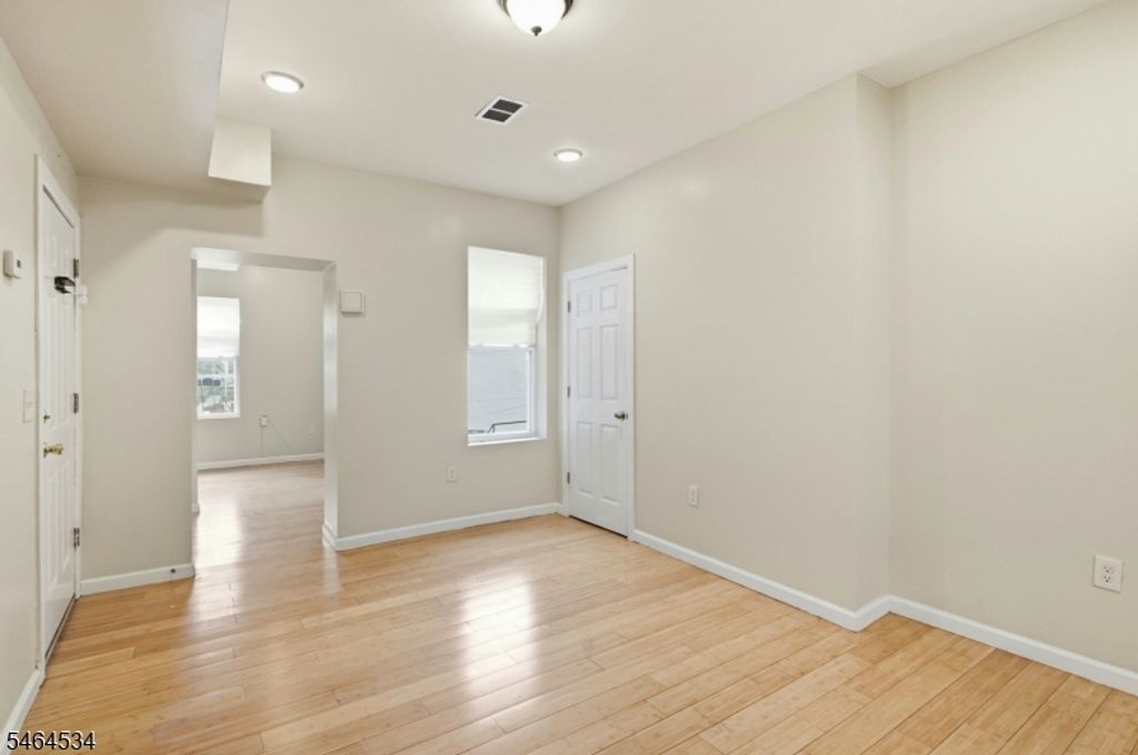 145 Summer Ave, Newark City, NJ 07104 — photo 3