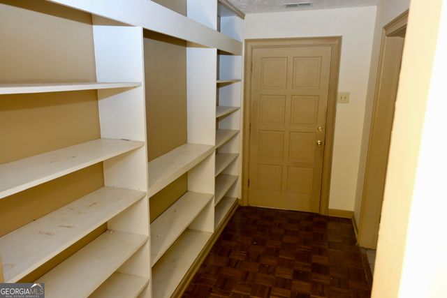 1825 Groaning Rock Road, Commerce, GA 30530