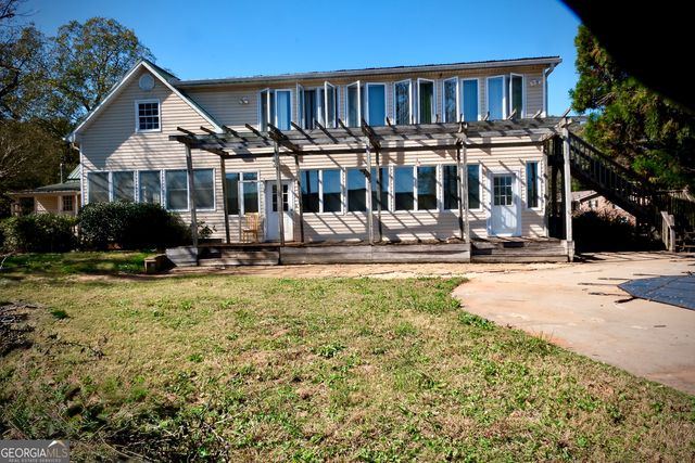1825 Groaning Rock Road, Commerce, GA 30530