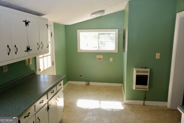 1825 Groaning Rock Road, Commerce, GA 30530