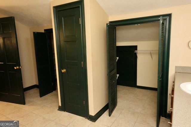 1825 Groaning Rock Road, Commerce, GA 30530
