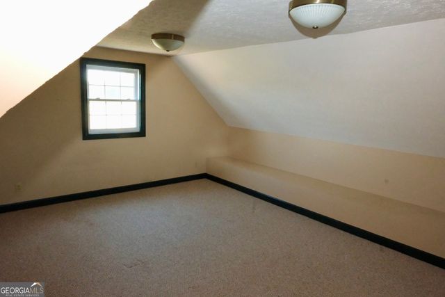 1825 Groaning Rock Road, Commerce, GA 30530
