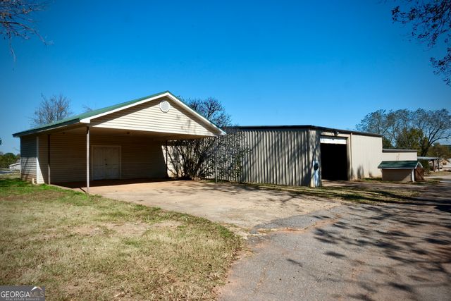 1825 Groaning Rock Road, Commerce, GA 30530