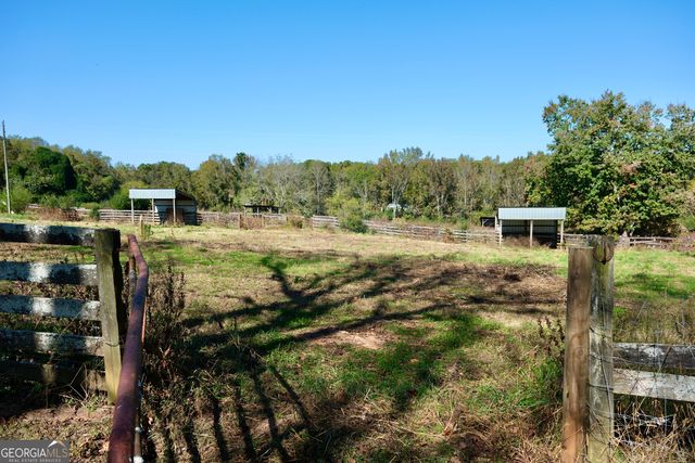 1825 Groaning Rock Road, Commerce, GA 30530