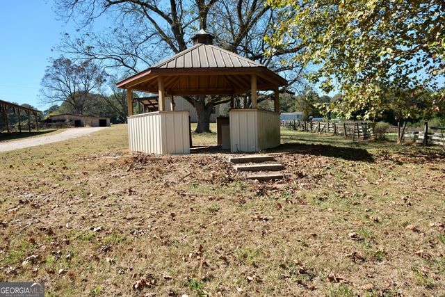 1825 Groaning Rock Road, Commerce, GA 30530
