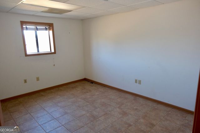 1825 Groaning Rock Road, Commerce, GA 30530