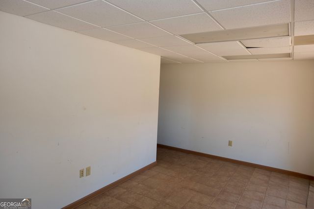 1825 Groaning Rock Road, Commerce, GA 30530
