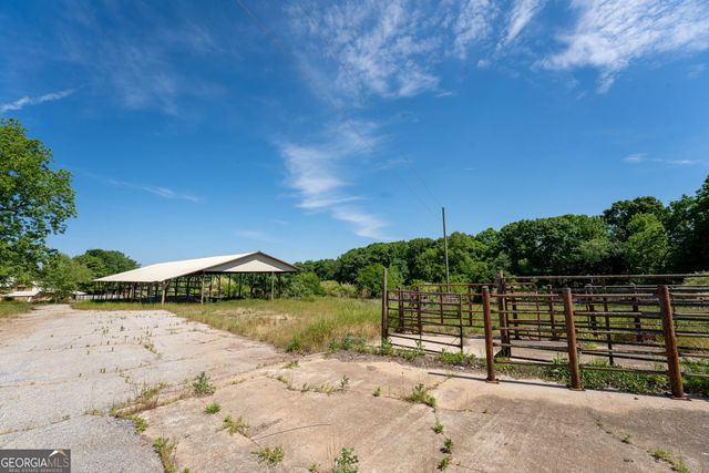 1825 Groaning Rock Road, Commerce, GA 30530