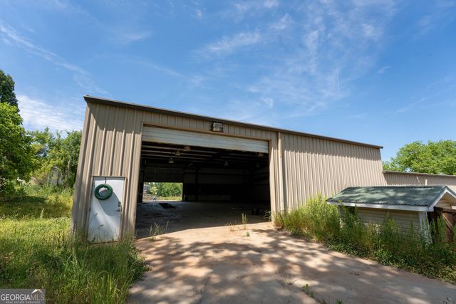 1825 Groaning Rock Road, Commerce, GA 30530