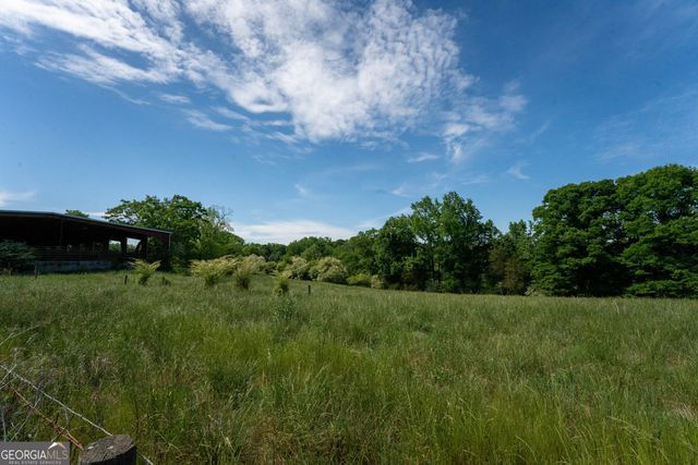 1825 Groaning Rock Road, Commerce, GA 30530