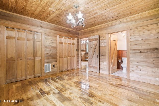 6605 Crescent Drive, Knoxville, TN 37920
