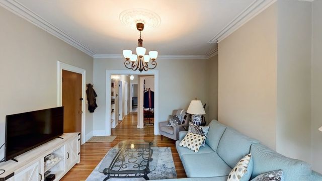 545 East 5th St. 2, Boston, MA 02127