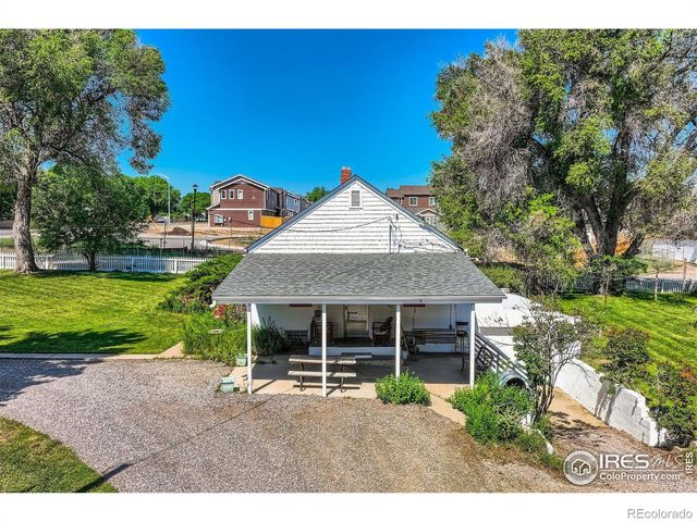12027 Saint Vrain Road, Longmont, CO 80504