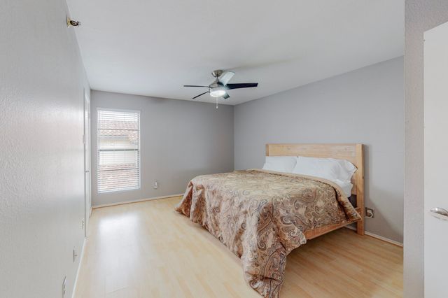 5916 Gaston Avenue 304, Dallas, TX 75214