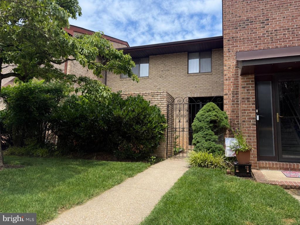 318 KIMRICK, Lutherville Timonium, MD 21093