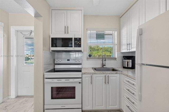 2650 W Golf Boulevard 259, Pompano Beach, FL 33064