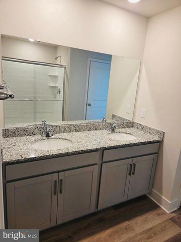 232 MUNSEE CIR, Winchester, VA 22602