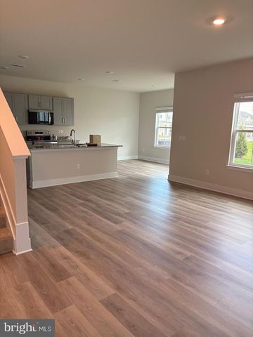 232 MUNSEE CIR, Winchester, VA 22602