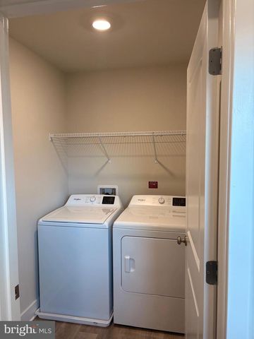 232 MUNSEE CIR, Winchester, VA 22602