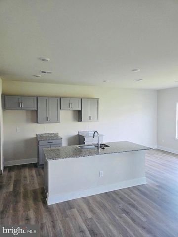 232 MUNSEE CIR, Winchester, VA 22602