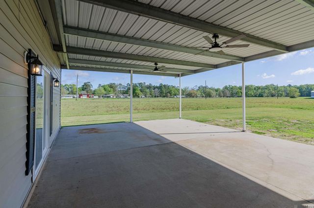44067 La Coulee Road, St Amant, LA 70774