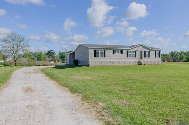 44067 La Coulee Road, St Amant, LA 70774