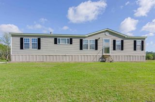 44067 La Coulee Road, St Amant, LA 70774
