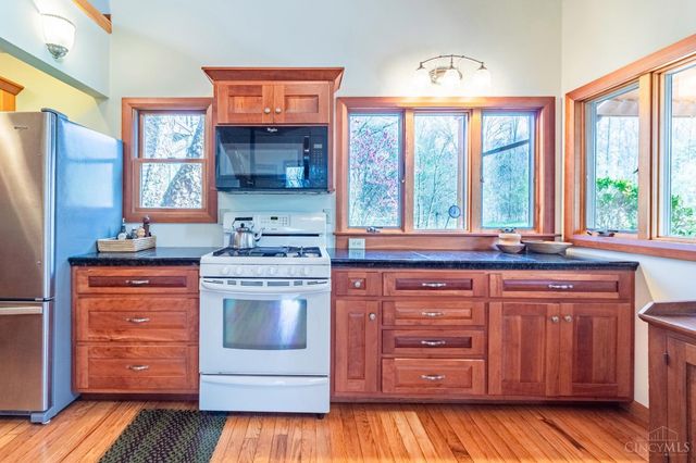 1225 Stoney Road, Peebles, OH 45660