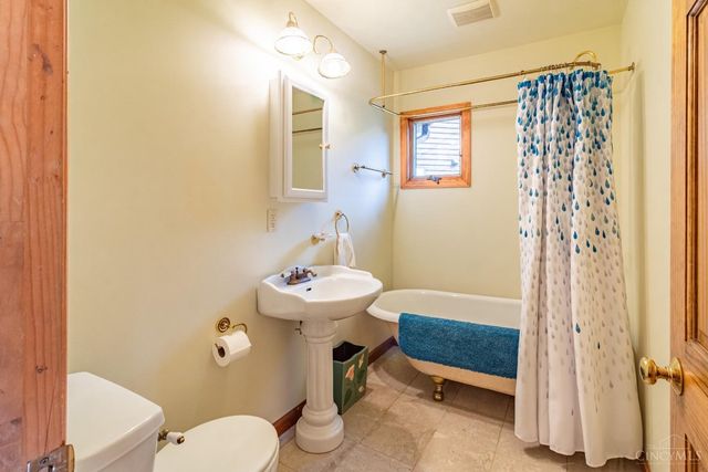 1225 Stoney Road, Peebles, OH 45660