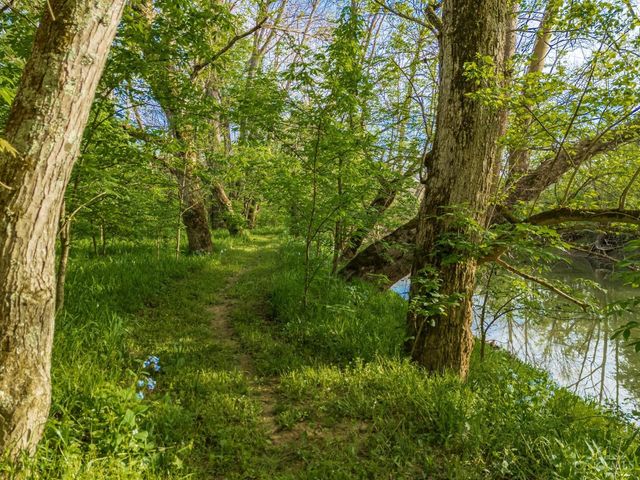 1225 Stoney Road, Peebles, OH 45660