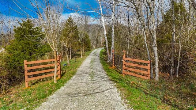 1225 Stoney Road, Peebles, OH 45660
