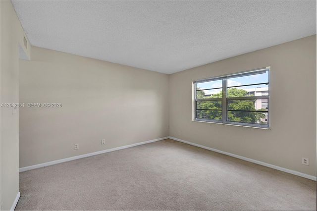 1200 NW 87th Avenue 410, Coral Springs, FL 33071
