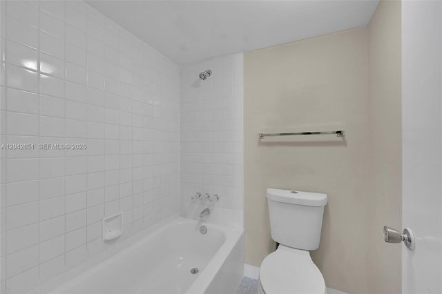 1200 NW 87th Avenue 410, Coral Springs, FL 33071