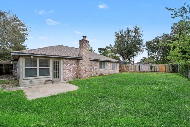 15606 Boulder Oaks Drive, Houston, TX 77084