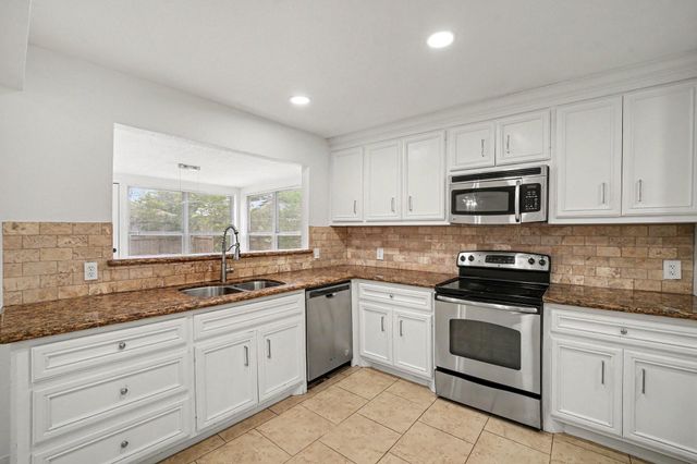 15606 Boulder Oaks Drive, Houston, TX 77084