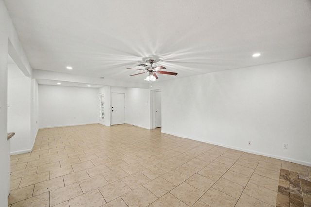 15606 Boulder Oaks Drive, Houston, TX 77084