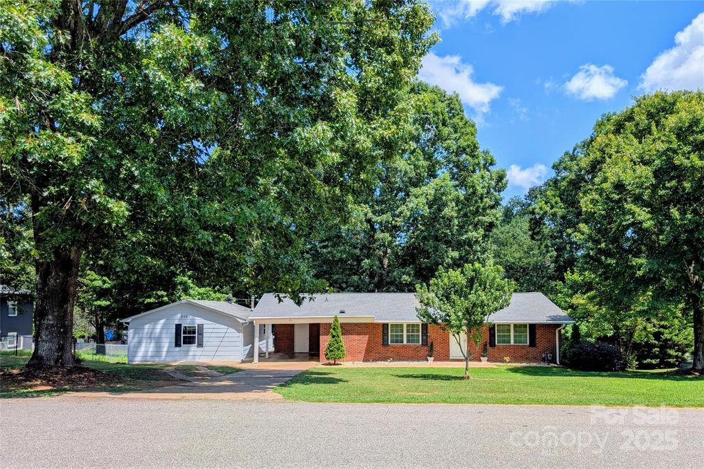 2003 Robyn Avenue, Shelby, NC 28152