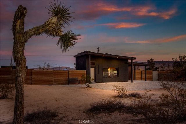 4571 Avenida La Flora Desierta, Joshua Tree, CA 92252