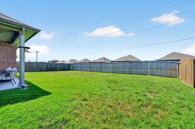 1033 McDonald Drive, Crowley, TX 76036