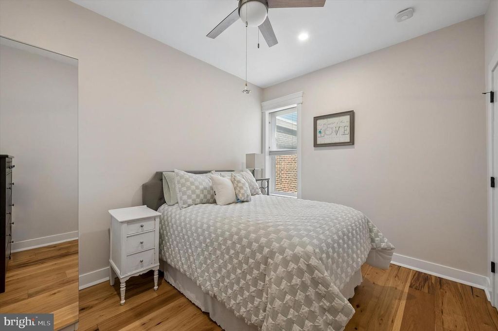 Image 19 of property listing at 851 N RINGGOLD ST, Philadelphia, PA 19130