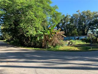 703 WHISPERING PINES DRIVE, Auburndale, FL 33823