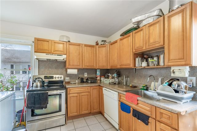 56 Oakland Avenue, Cranston, RI 02910