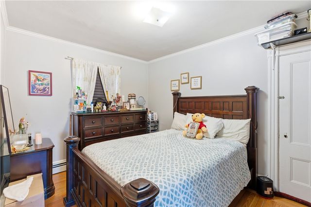 56 Oakland Avenue, Cranston, RI 02910