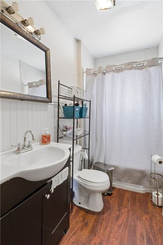 56 Oakland Avenue, Cranston, RI 02910