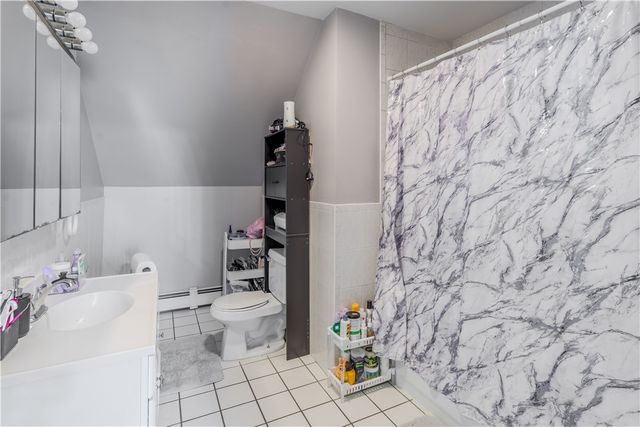 56 Oakland Avenue, Cranston, RI 02910