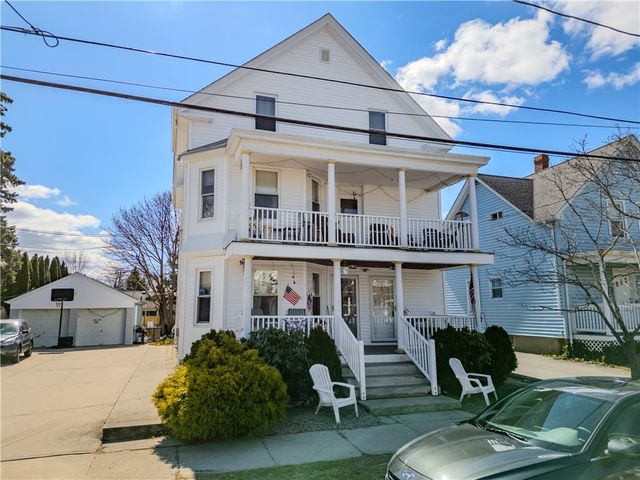 56 Oakland Avenue, Cranston, RI 02910