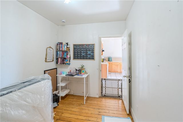 56 Oakland Avenue, Cranston, RI 02910