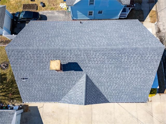 56 Oakland Avenue, Cranston, RI 02910